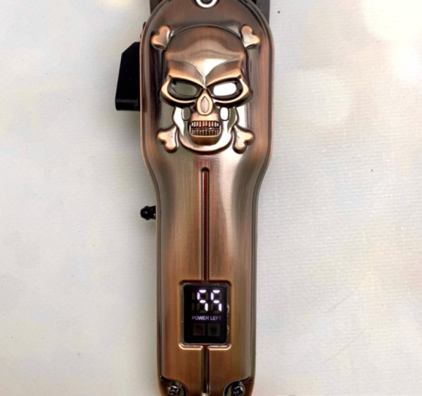 Машинка для стрижки волос, бритья бороды/усов Hair Clipper Geemy GM-6631 "SKULL". Аккумулятор высоко